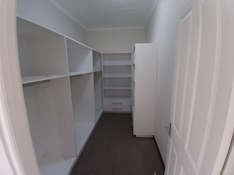 3 Bedroom Property for Sale in Stilbaai Wes Western Cape